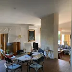 Casa Tintorera